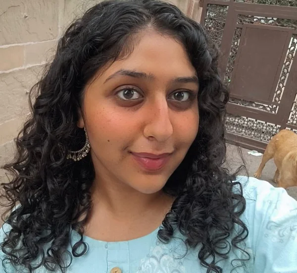 Vedantika, Listener at Ventoutt