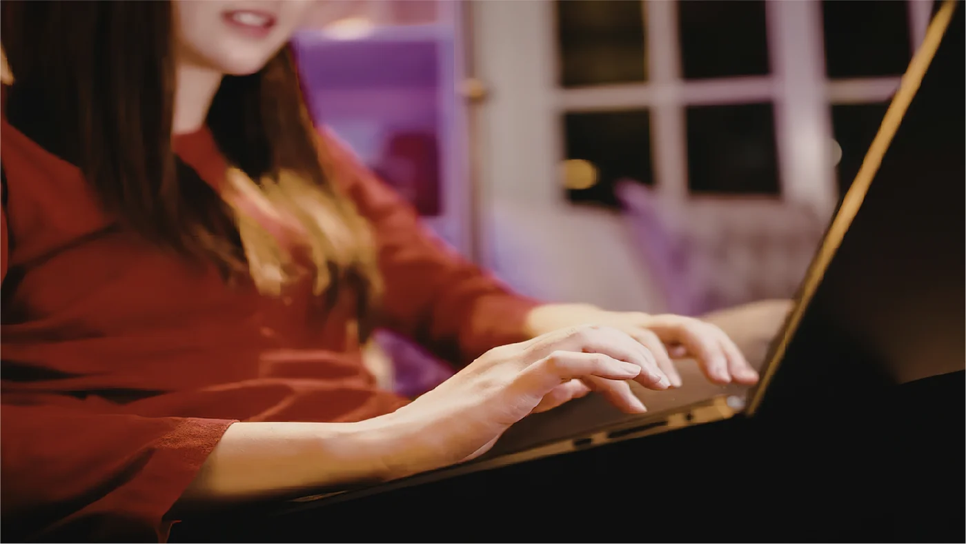 Person using Ventoutt anonymous venting service online: safe, private, judgment-free emotional support