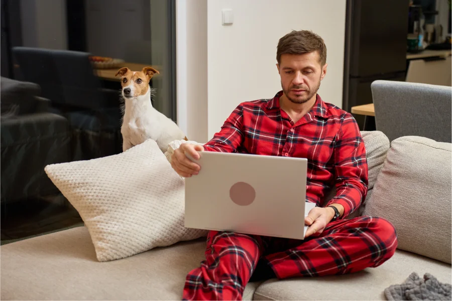 Licensed online therapist providing CBT therapy for anxiety and depression at Ventoutt, available across the USA